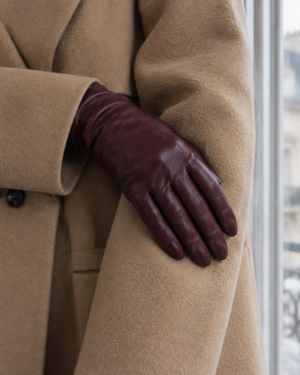 Céleste Burgundy leather gloves worn